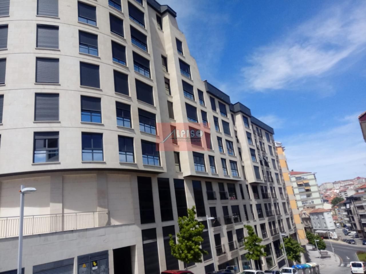 Vista exterior de Apartament de lloguer en Ourense Capital  amb Calefacció, Parquet i Moblat