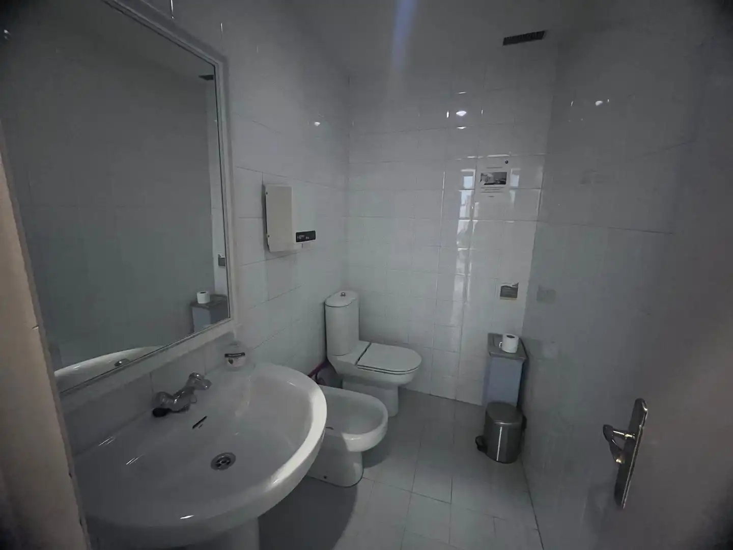 Baño de Oficina de alquiler en Burgos con Calefacción
