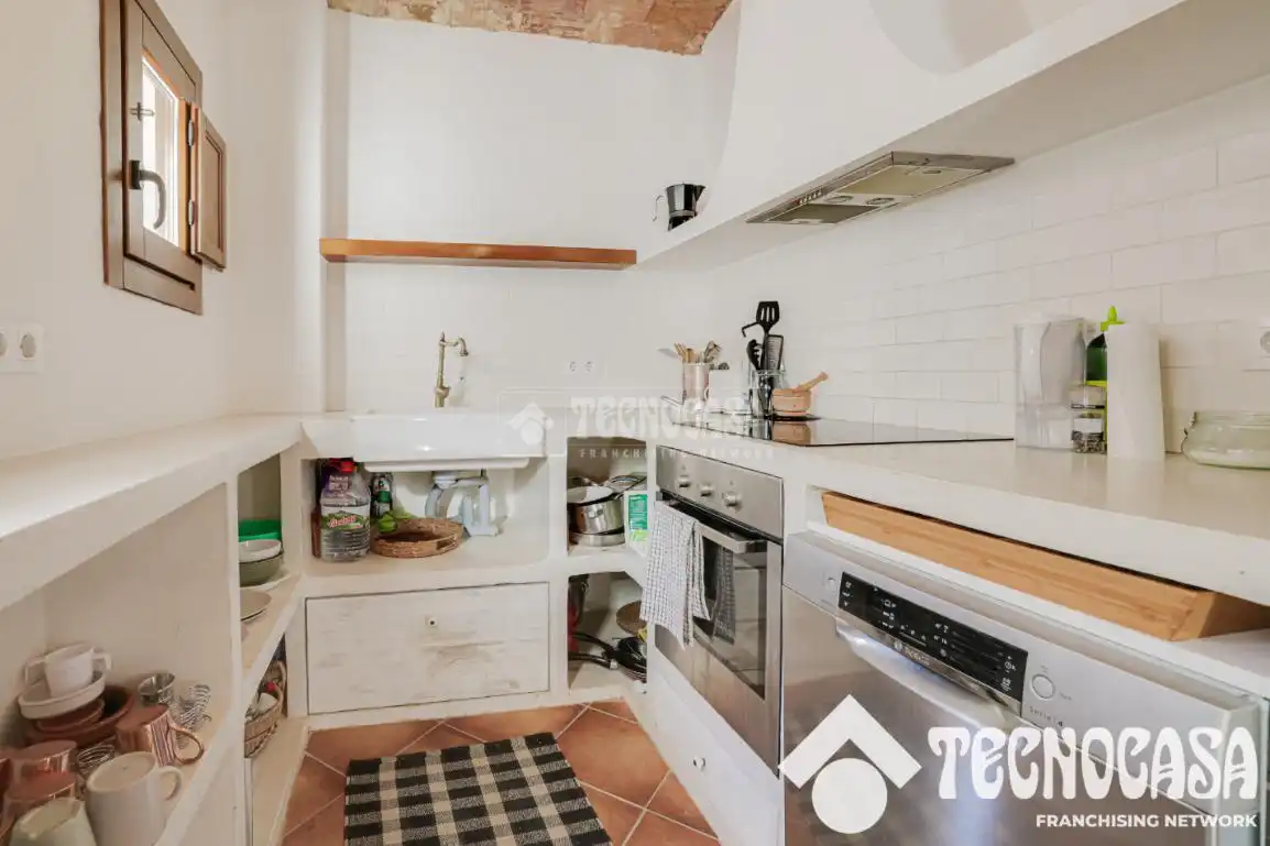 Cuina de Pis en venda en Barcelona amb Aire condicionat i Balcó