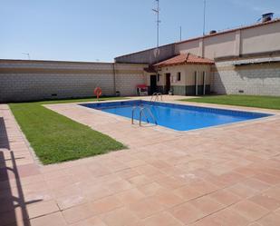 Swimming pool of Single-family semi-detached for sale in Talavera de la Reina  with Air Conditioner