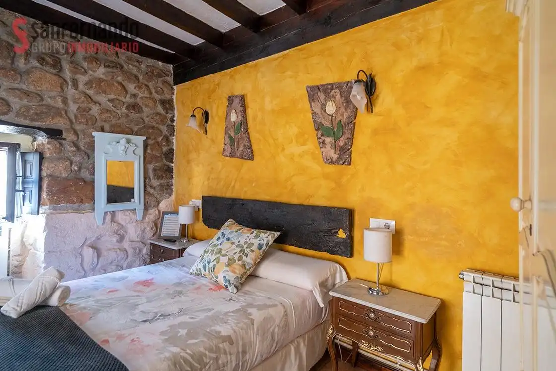 Habitación de Edificio en venta en Mazcuerras