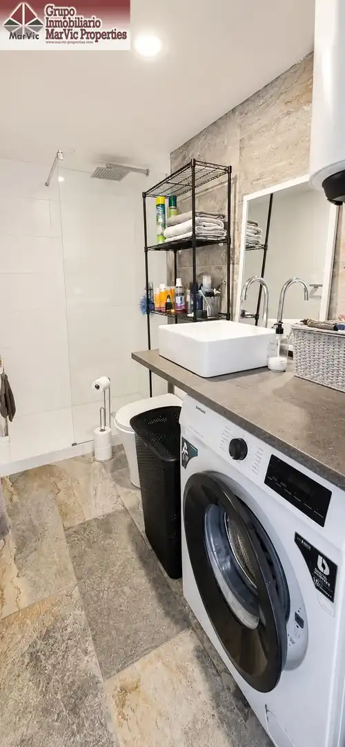 Bathroom of Study for sale in Benidorm  with Terrace, Furnished and Community pool