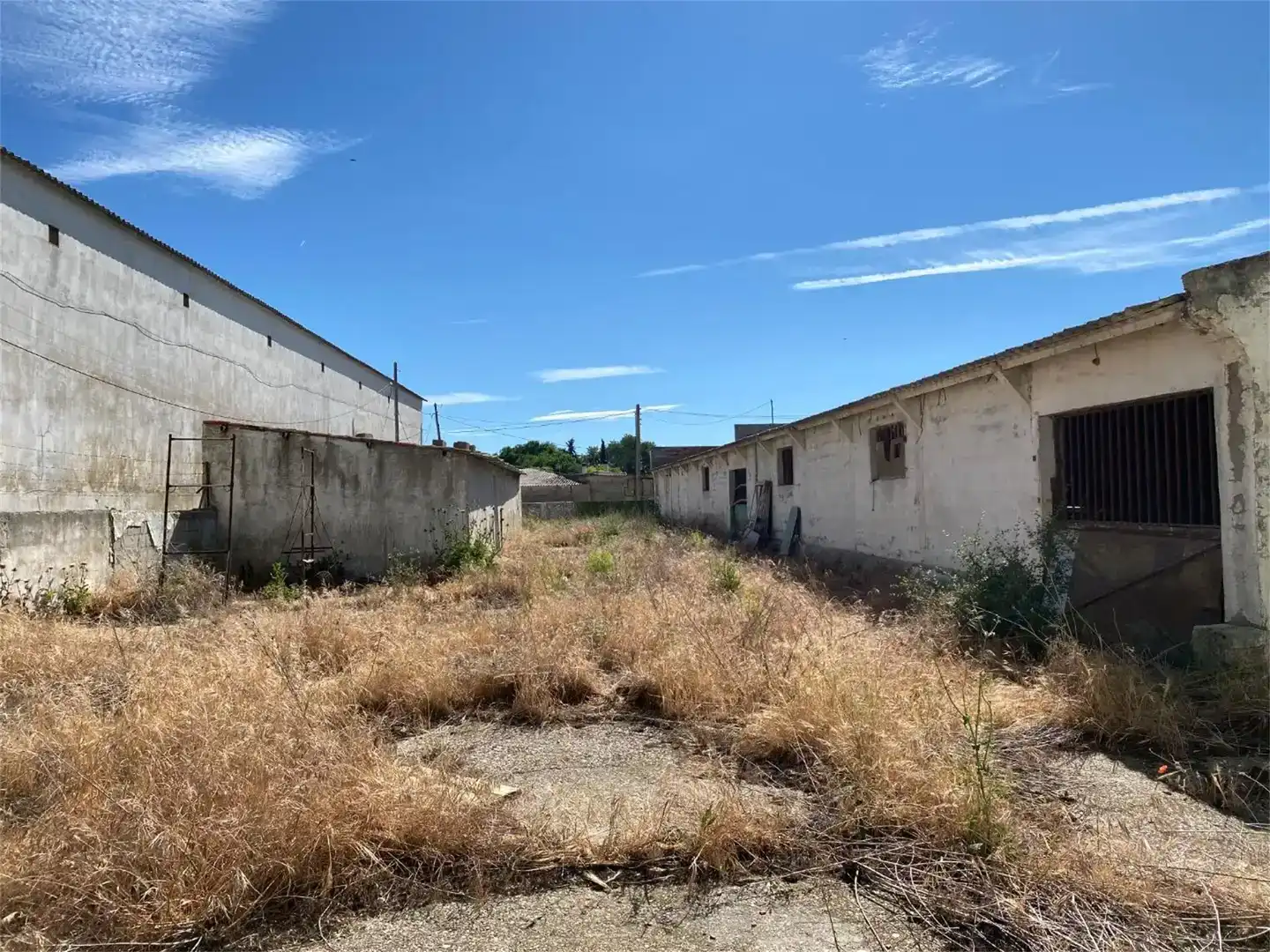 Industrial buildings for sale in Olmos de Esgueva
