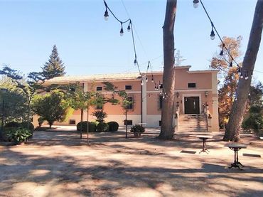 Villa con balcone in vendita a Muro de Alcoy