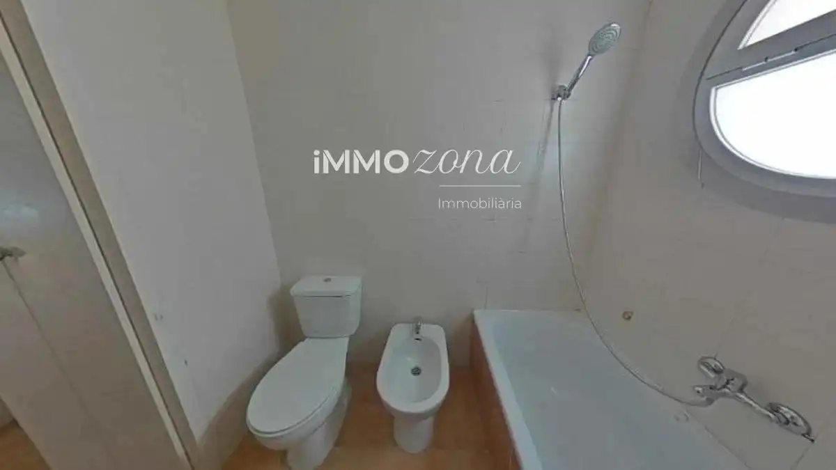 Bathroom of Apartments for sale in Fenals