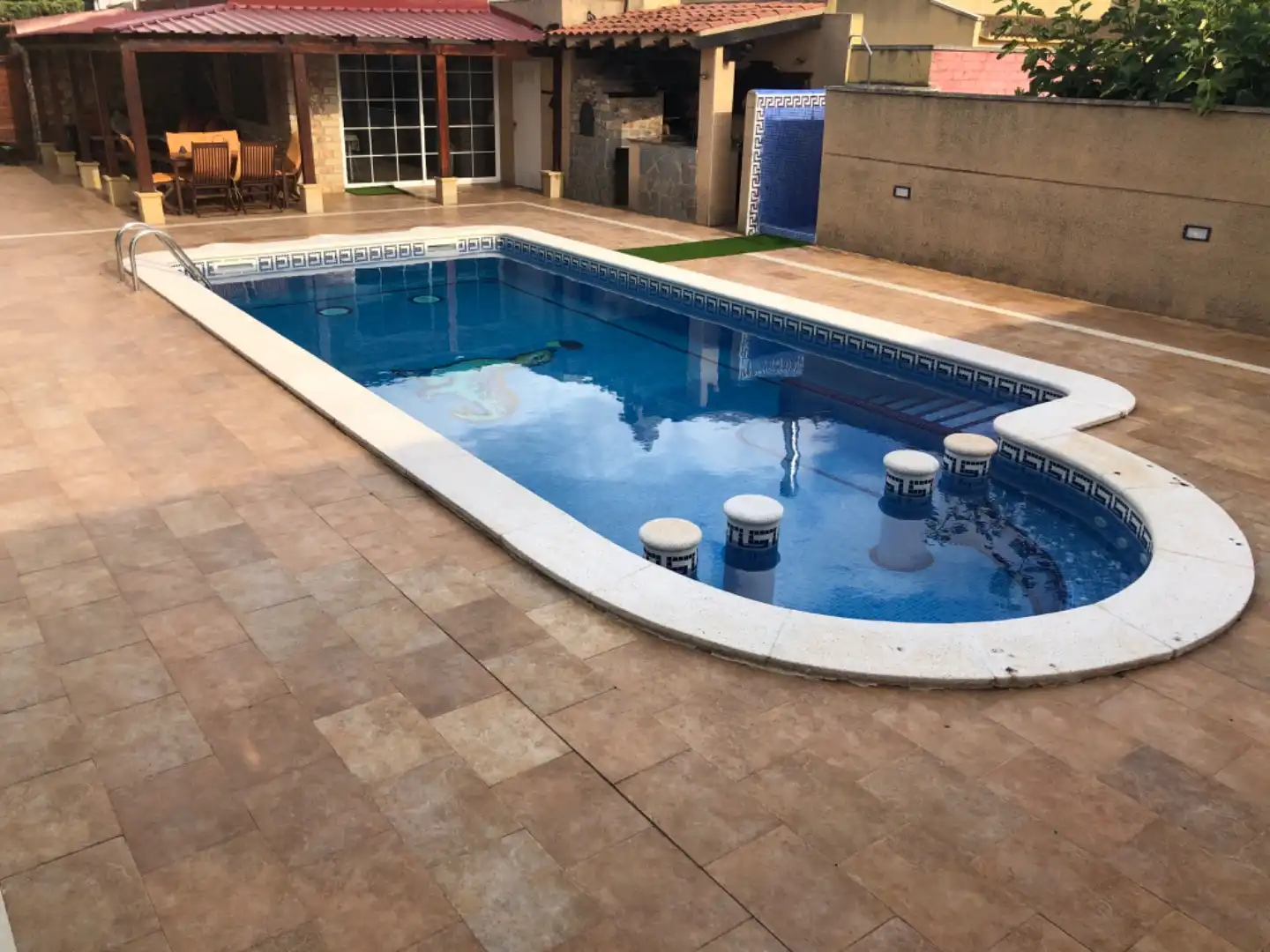 Chalet con jardín en venta en Carrer Garraf 25, imagen 23