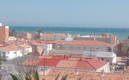 Exterior view of Apartment for sale in Santa Pola  with Air Conditioner, Terrace and Furnished