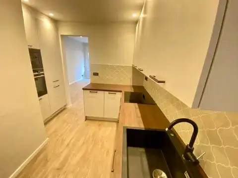 Küche von Wohnung zur Miete in Barcelona mit Klimaanlage, Heizung und Ofen