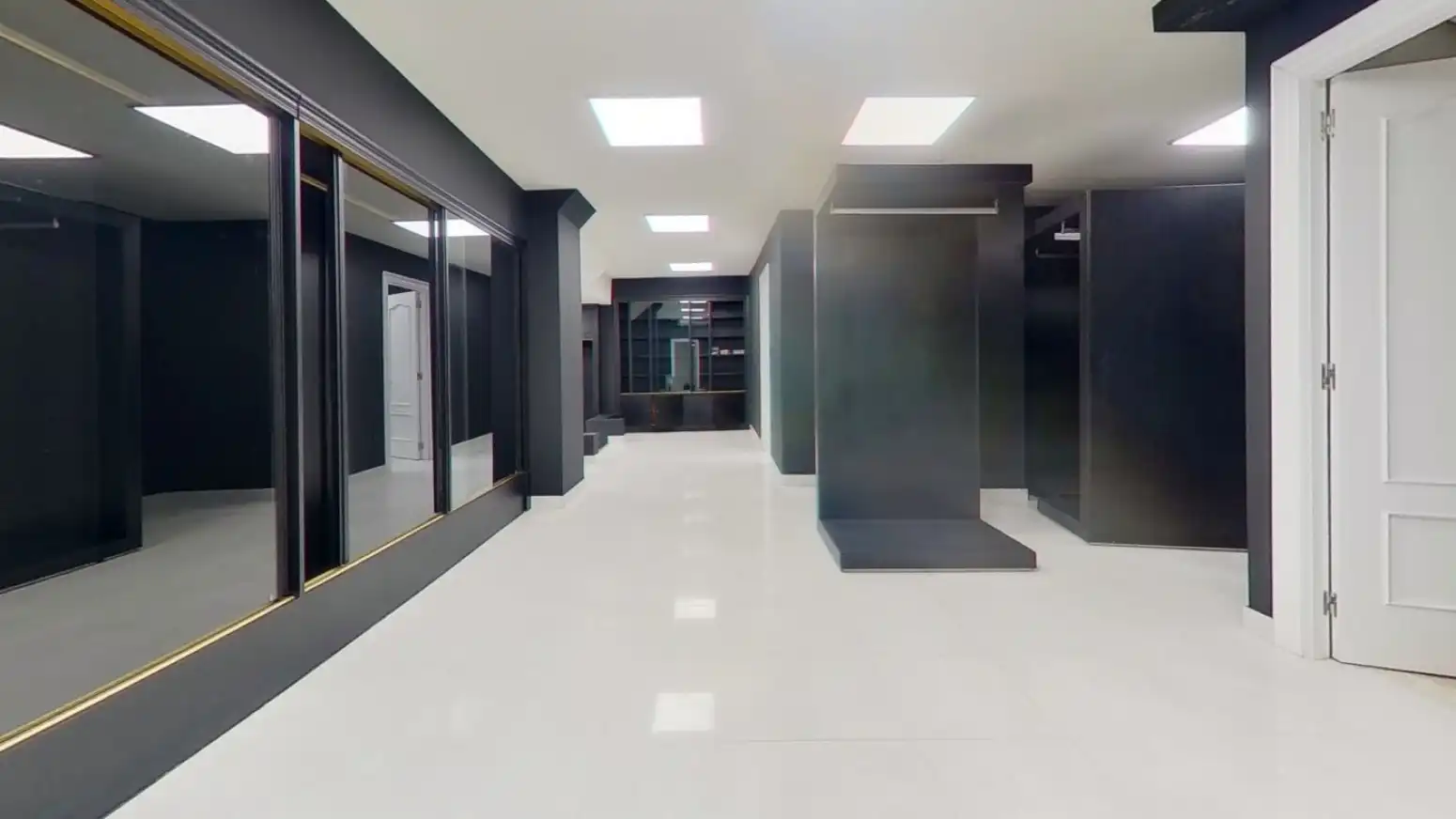 Commercial properties for rent in Torrelavega   with Air Conditioner