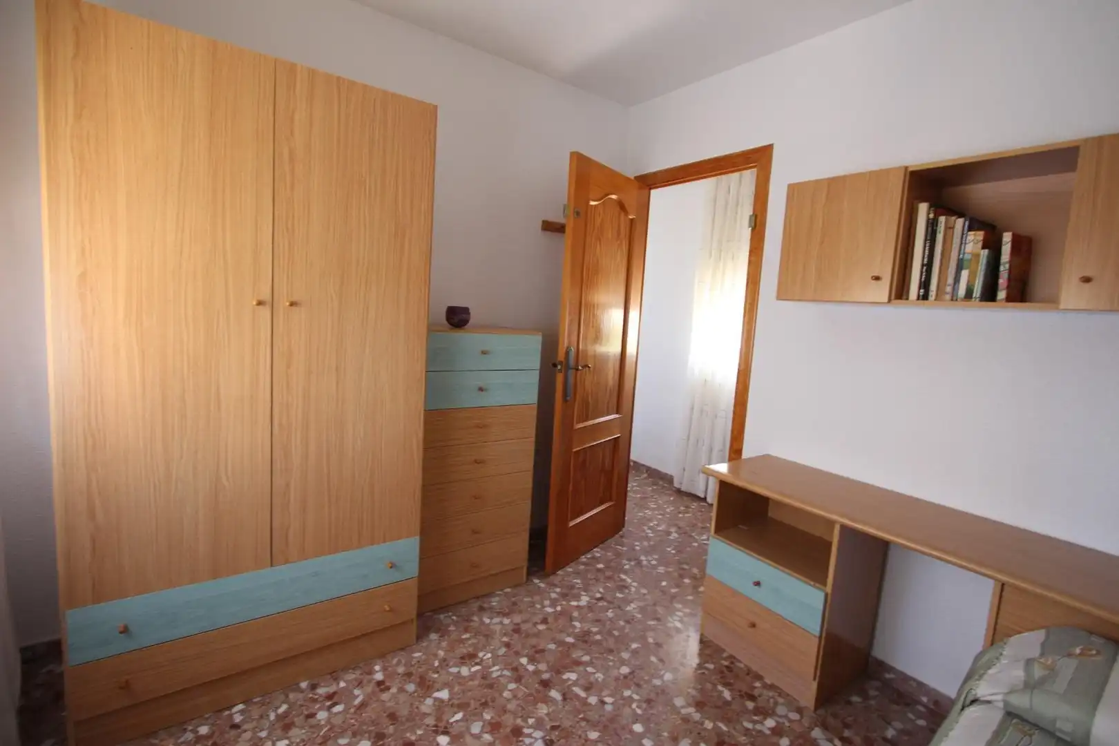 Habitación de Casa o chalet en venta en Guardamar del Segura con Jardín privado, Terraza y Piscina