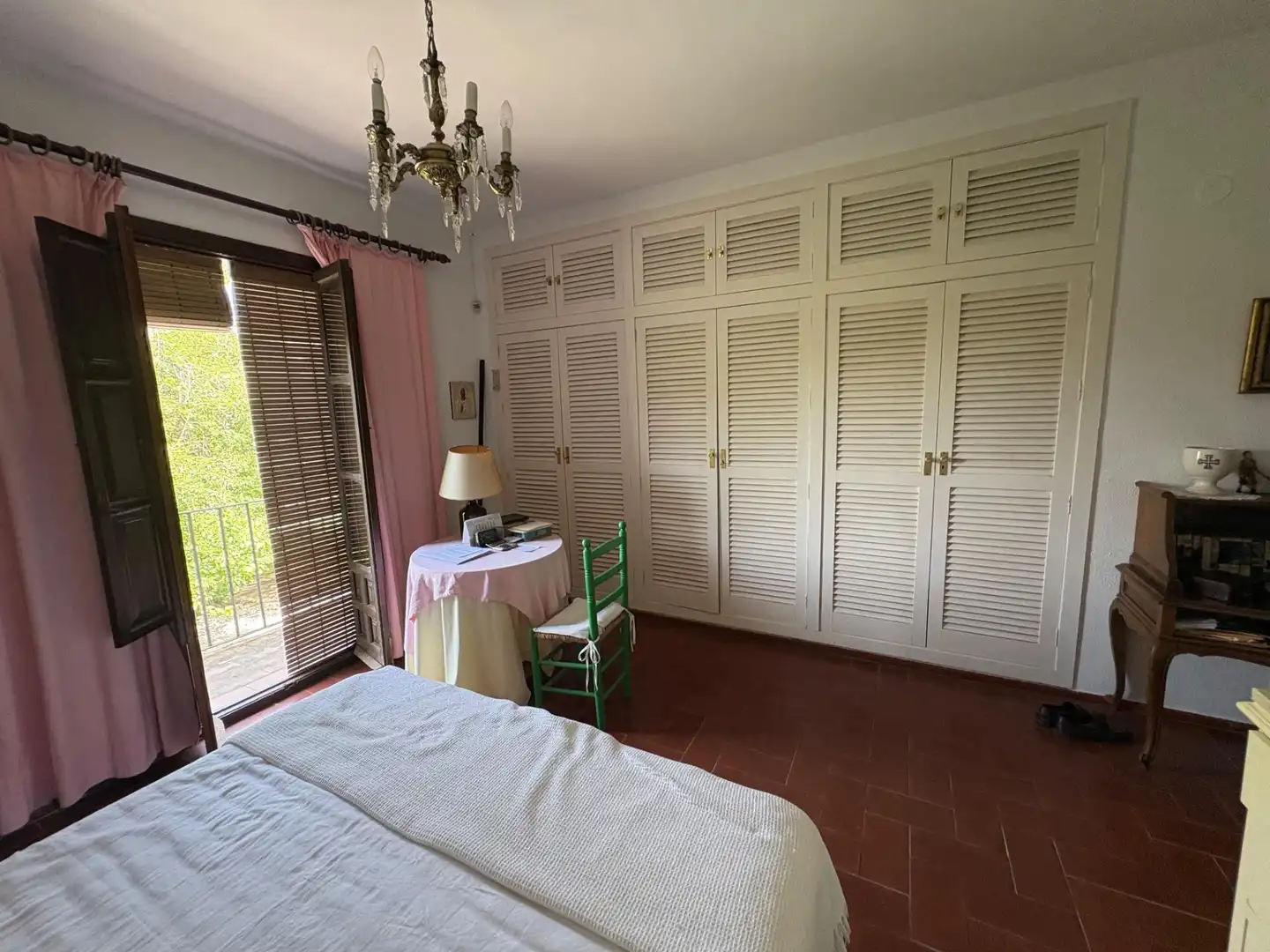 Dormitori de Casa o xalet en venda en Córdoba amb Aire condicionat, Jardí privat i Piscina