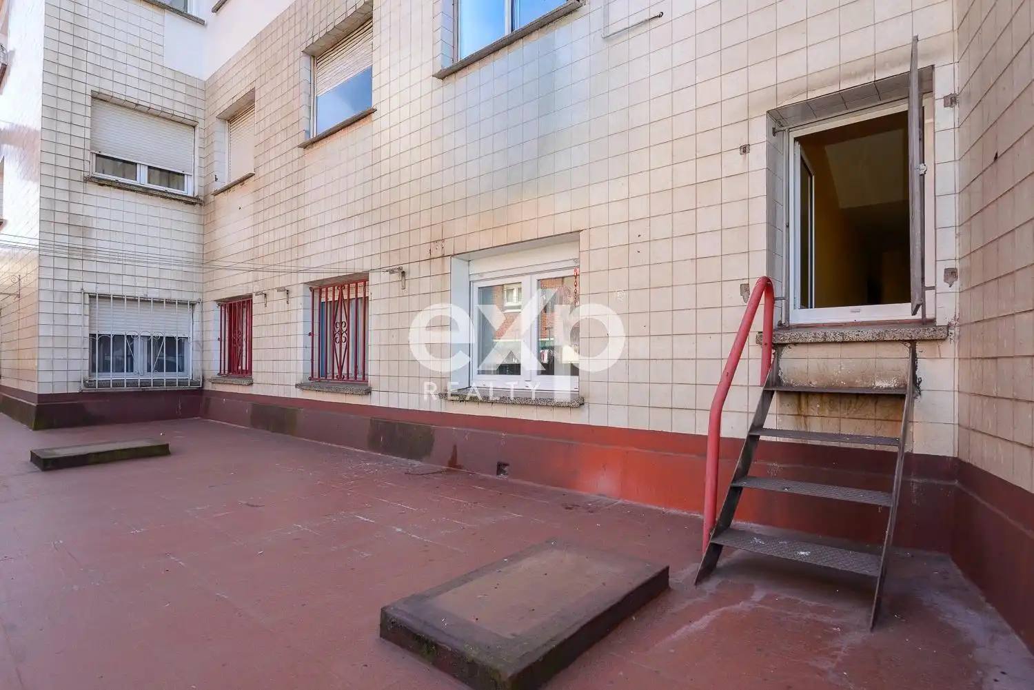 Vista exterior de Pis en venda en Gijón  amb Terrassa i Moblat