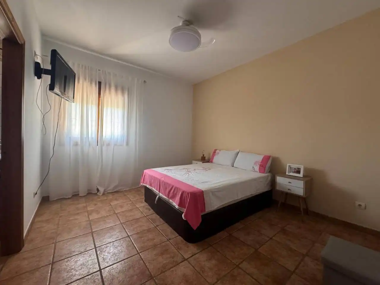 Habitación de Casa o chalet en venta en Manilva con Aire acondicionado, Calefacción y Jardín privado