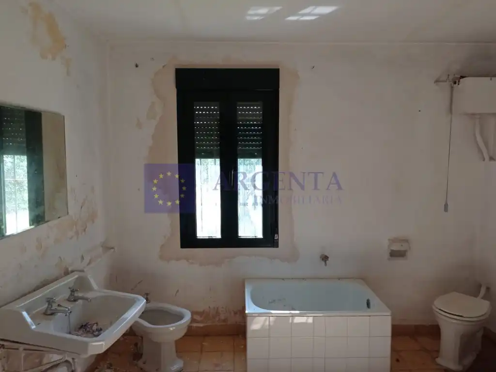 Houses for sale in Diseminados S Miguel, Alcántara