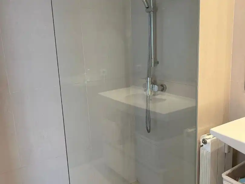 Baño de Piso en venta en  Madrid Capital con Aire acondicionado y Balcón