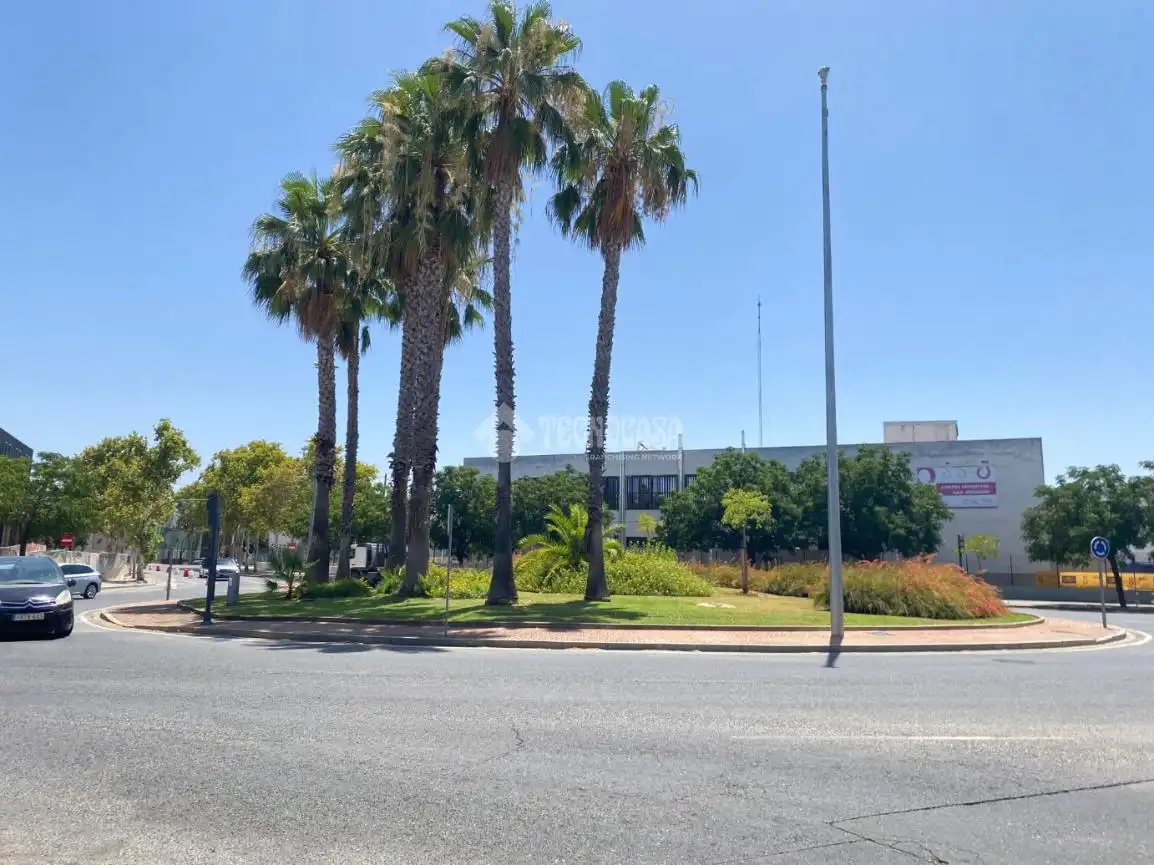 Exterior view of Flat for sale in Sevilla