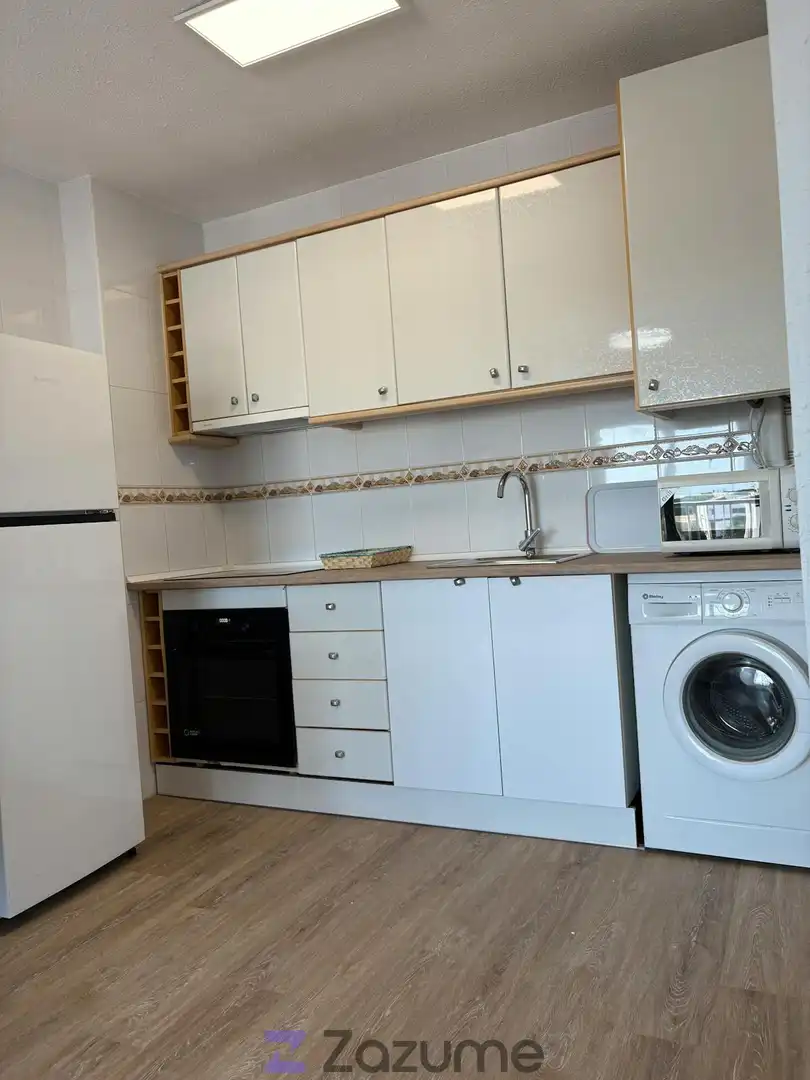 Kitchen of Flat for rent in Torrevieja  with Air Conditioner, Terrace and Swimming Pool