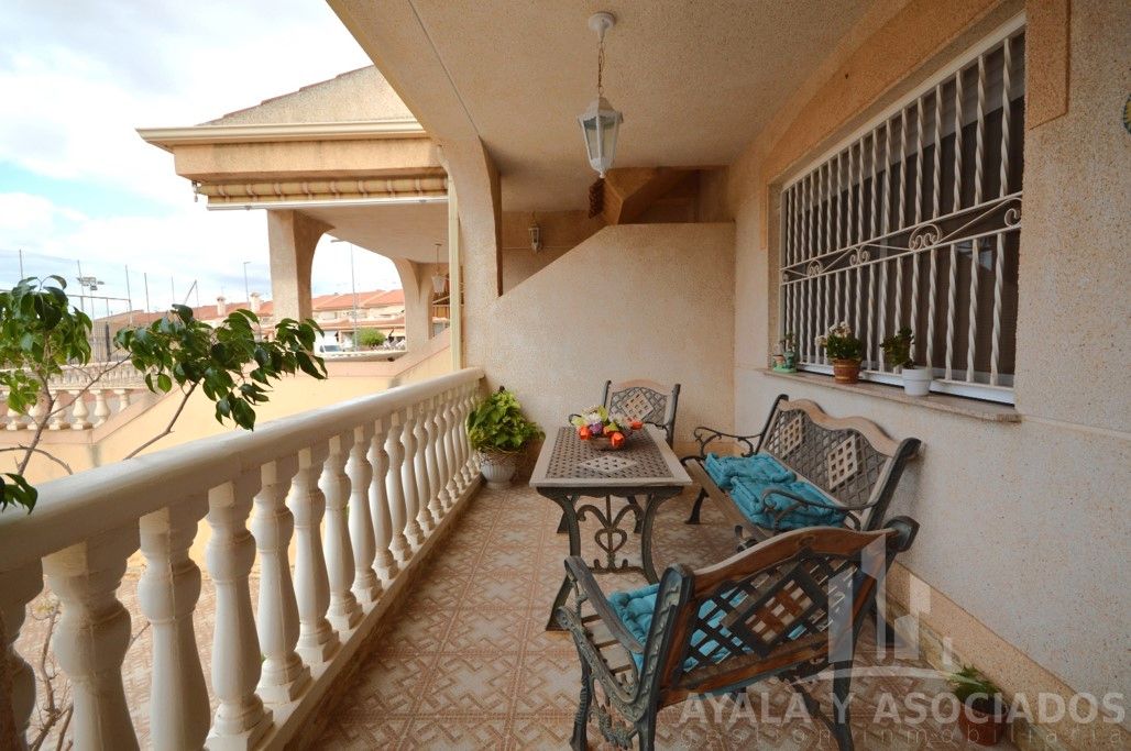 Terraza de Casa adosada en venta en Cartagena con Aire acondicionado, Calefacción y Jardín privado