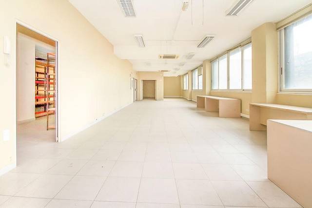 Oficina en Venta en  LEOPOLDO CALVO-SOTELO BUS en Estación