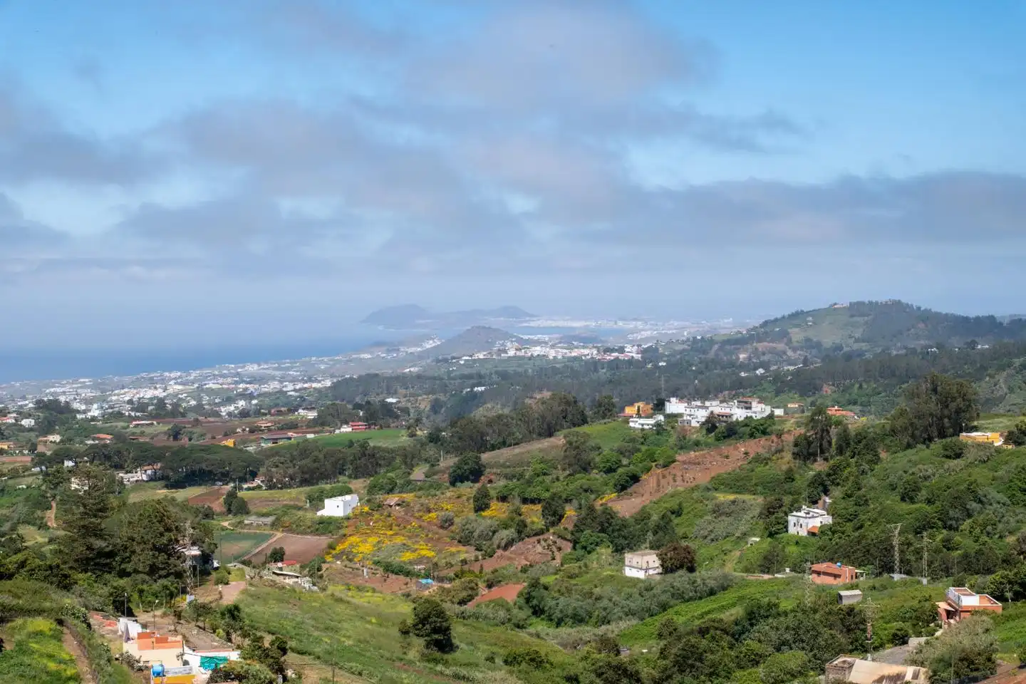 Vista exterior de Edificio en venta en Santa María de Guía de Gran Canaria