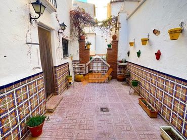 Reihenhaus mit Balkon zum Verkauf in Vélez-Rubio