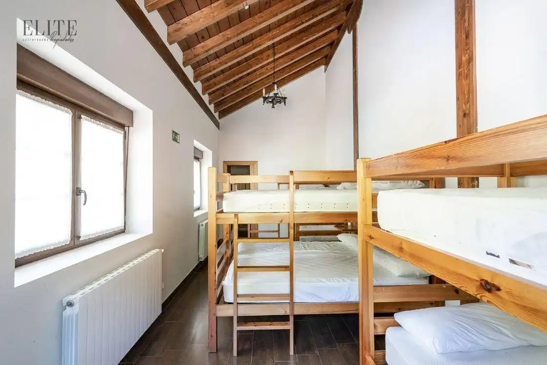 Bedroom of Houses for sale in Vega de Liébana  with Heating, Private garden and Terrace
