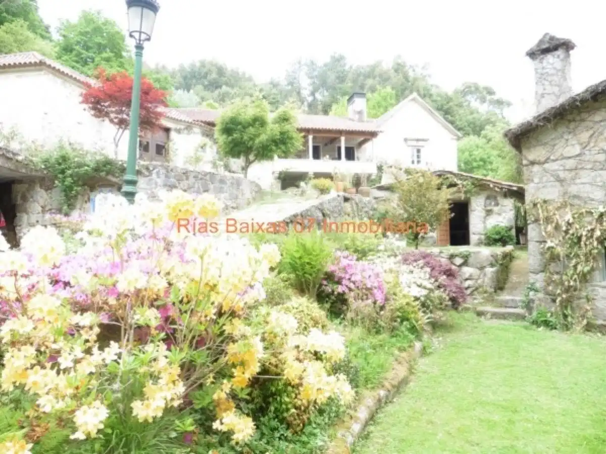 Casa con terraza en venta en Gondomar, imagen 4
