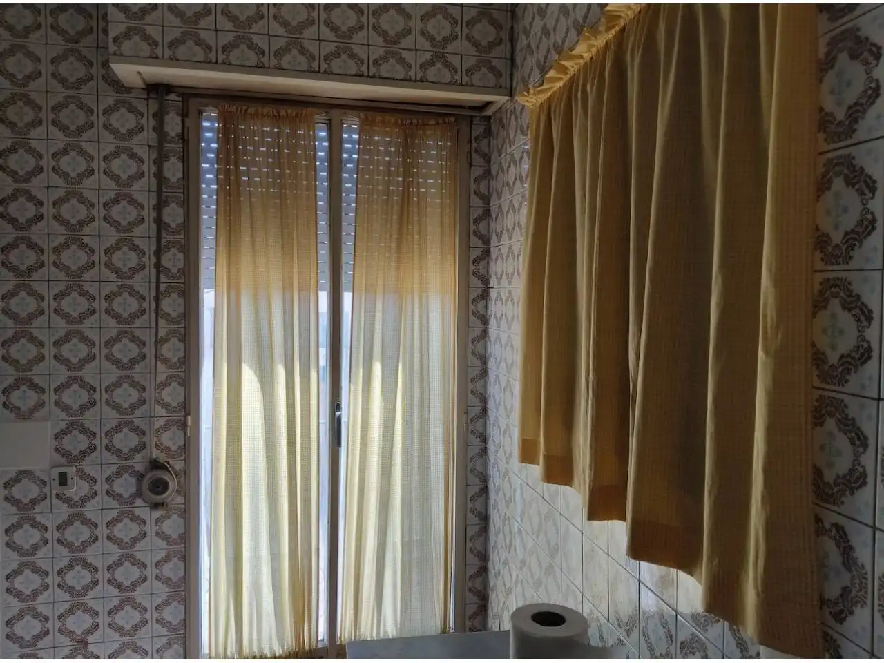 Baño de Piso en venta en Burjassot con Terraza y Balcón