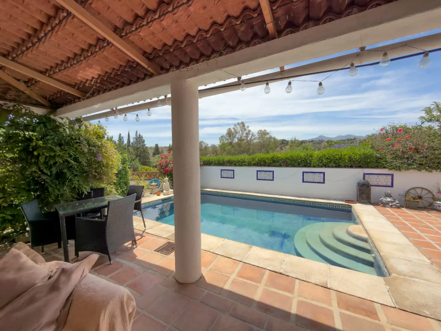 Terraza de Finca rústica en venta en Coín con Aire acondicionado, Trastero y Piscina