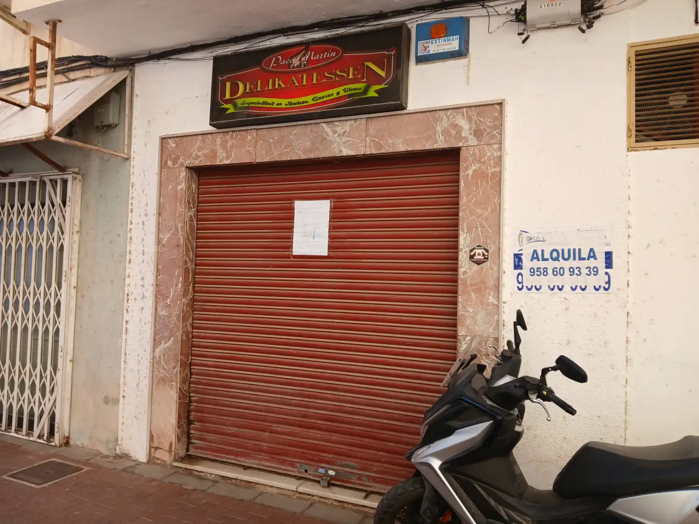 Local comercial de lloguer a Calle Rodríguez Acosta, imagen 3