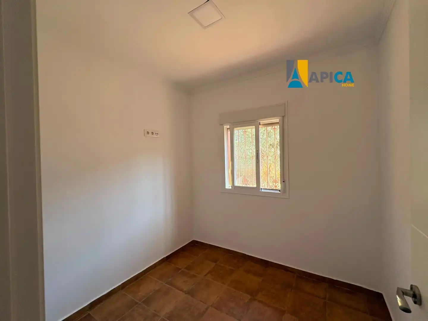 Haus oder Chalet zum Verkauf in Chiclana de la Frontera mit Terrasse, Abstellraum und Möbliert