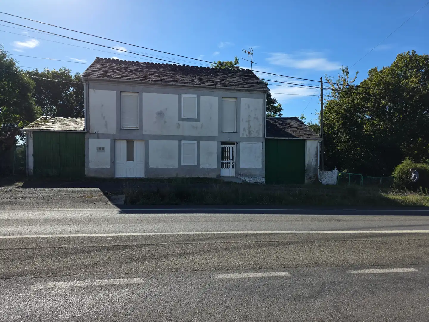 Landhaus mit Garten zum Verkauf in Lugar Fraga-Pq Noche 61
