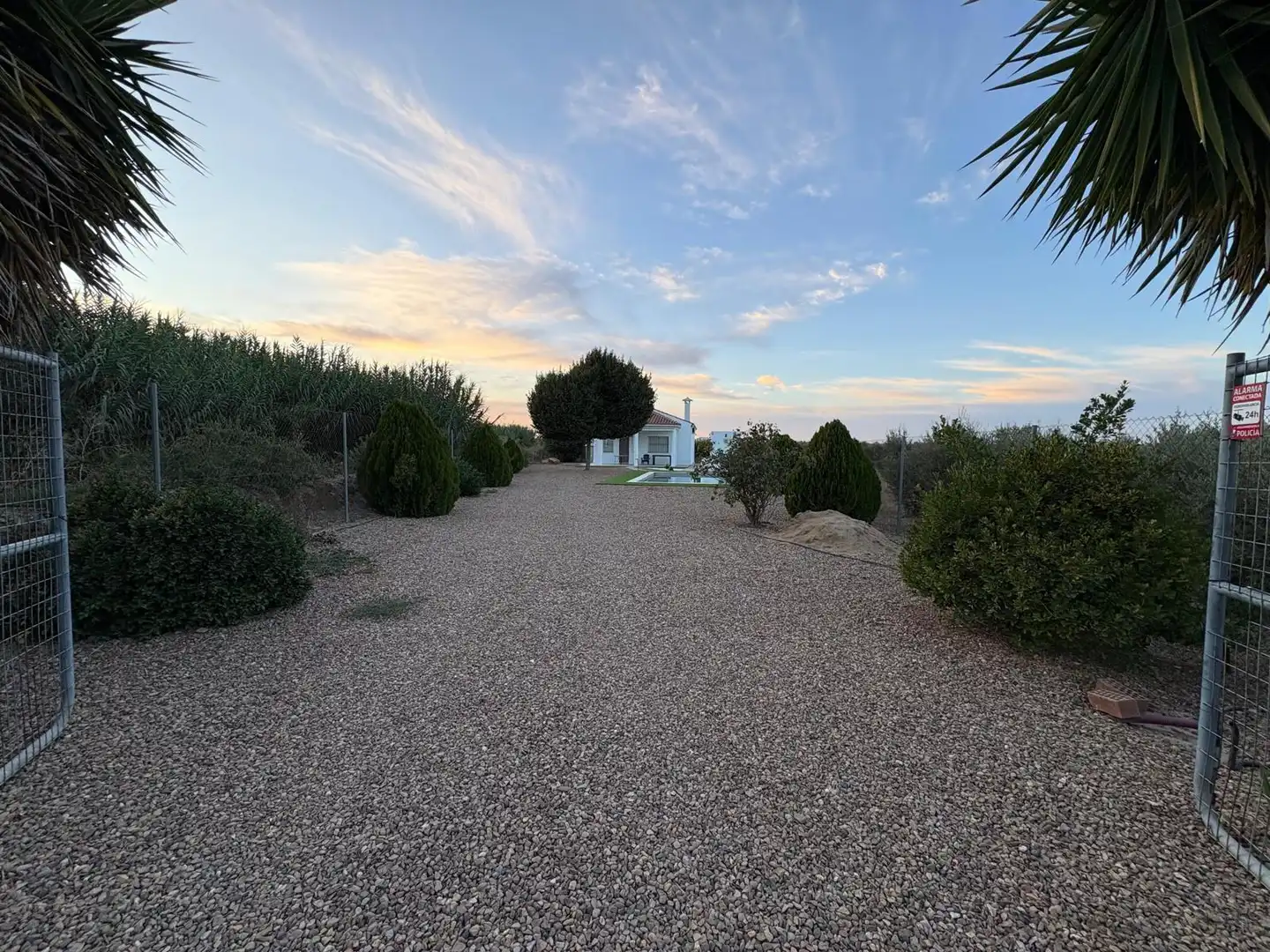Vista exterior de Casa o chalet en venta en Don Benito con Aire acondicionado y Piscina