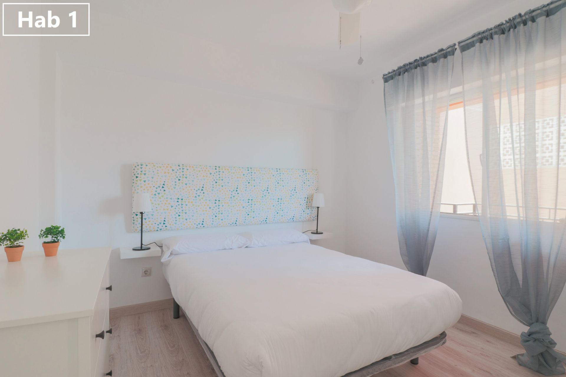 Bedroom of Flat for rent in Málaga Capital  with Air Conditioner and Internet