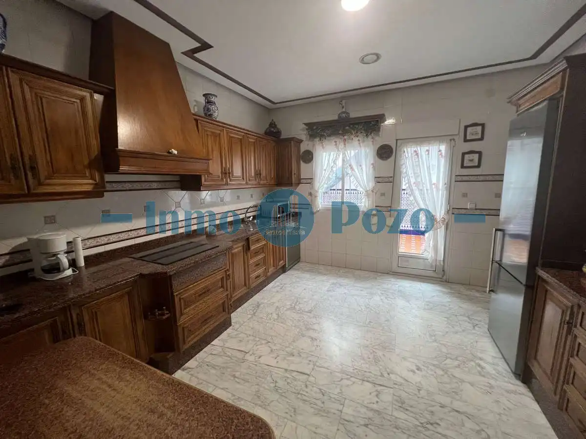 Casa amb terrassa en venda a Almendralejo, imagen 13