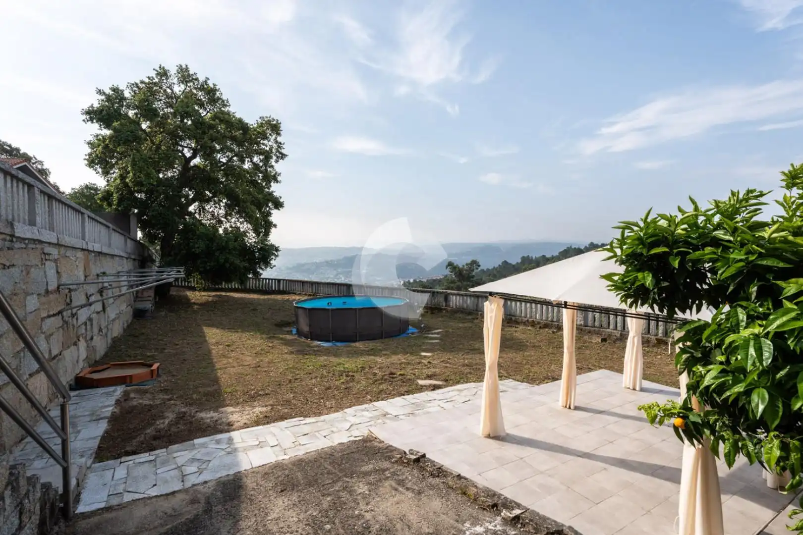 Terraza de Casa o chalet en venta en Barbadás con Calefacción, Jardín privado y Balcón
