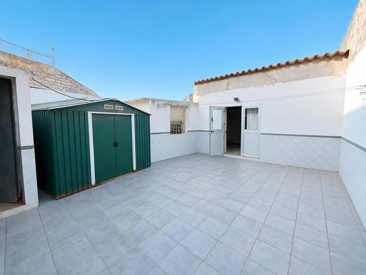 Vista exterior de Pis en venda en Las Palmas de Gran Canaria amb Terrassa i Moblat