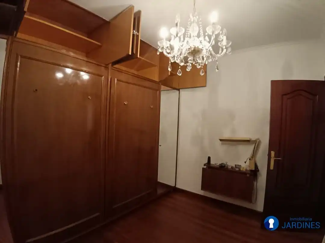 Bedroom of Flat for rent in Bilbao   with Heating