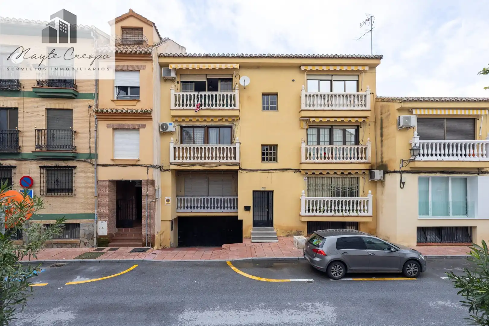 Vista exterior de Piso en venta en La Zubia con Aire acondicionado, Trastero y Balcón