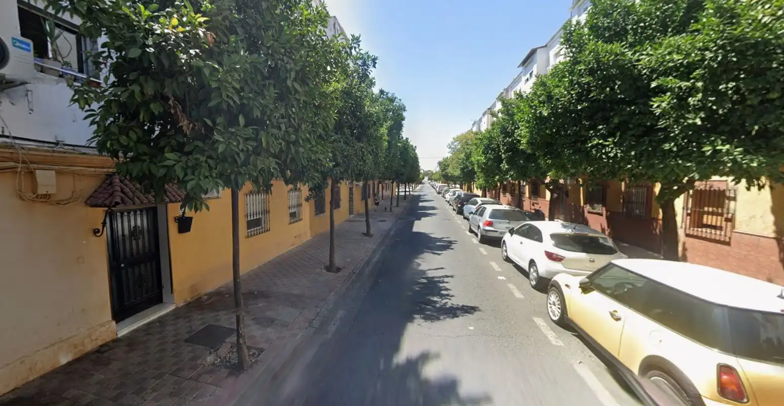 Exterior view of Flat for sale in Sevilla