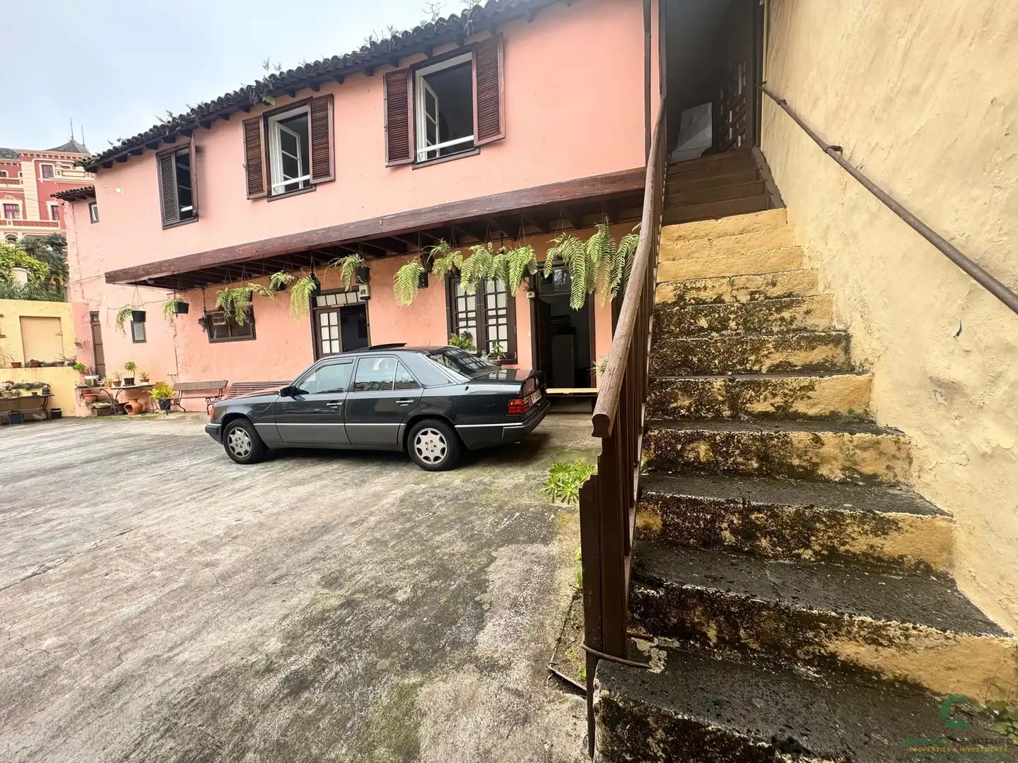 Außenansicht von Wohnung zum Verkauf in La Orotava mit Terrasse und Balkon