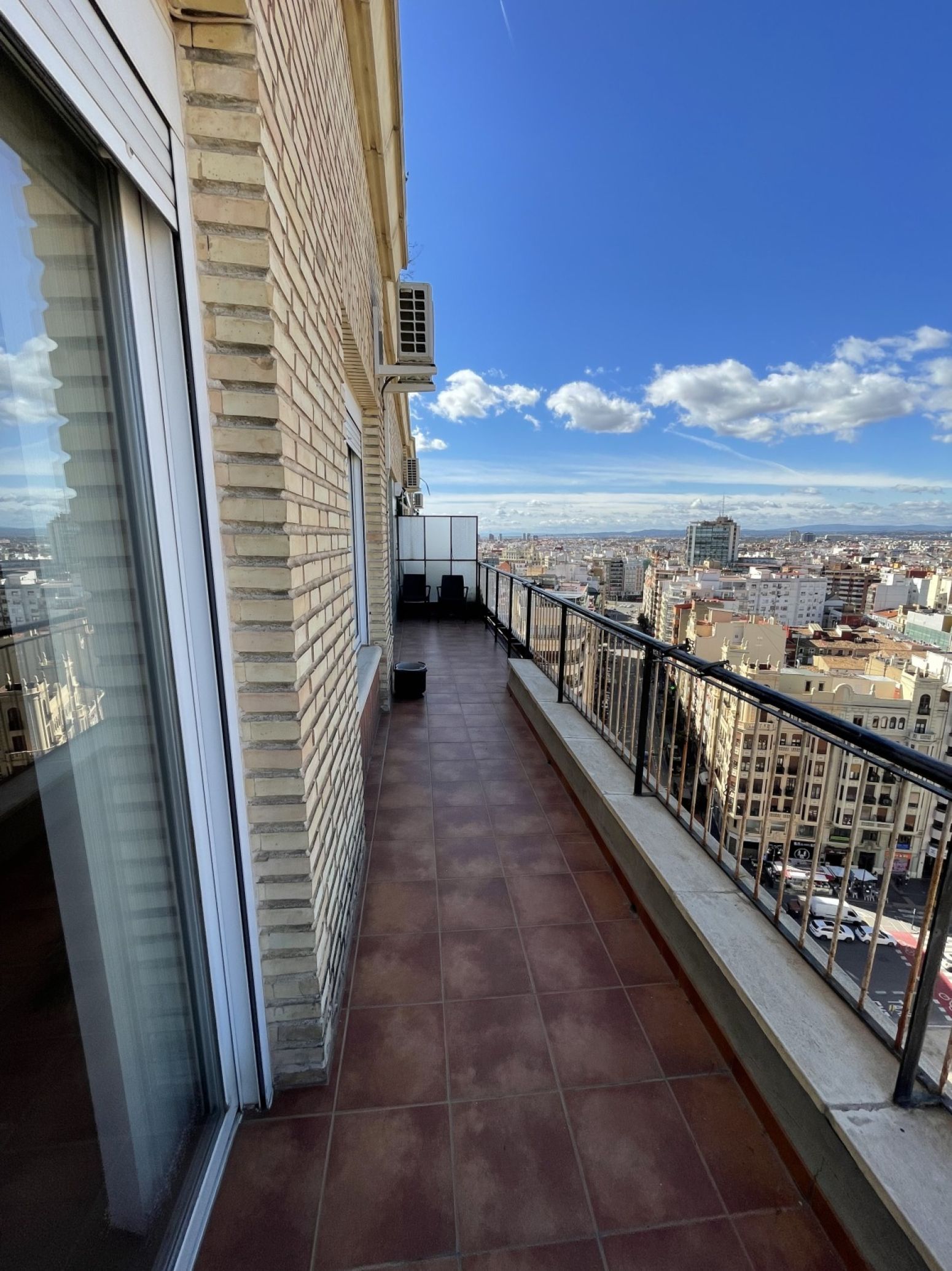 Terraza de Piso en venta en  Valencia Capital con Aire acondicionado, Parquet y Balcón
