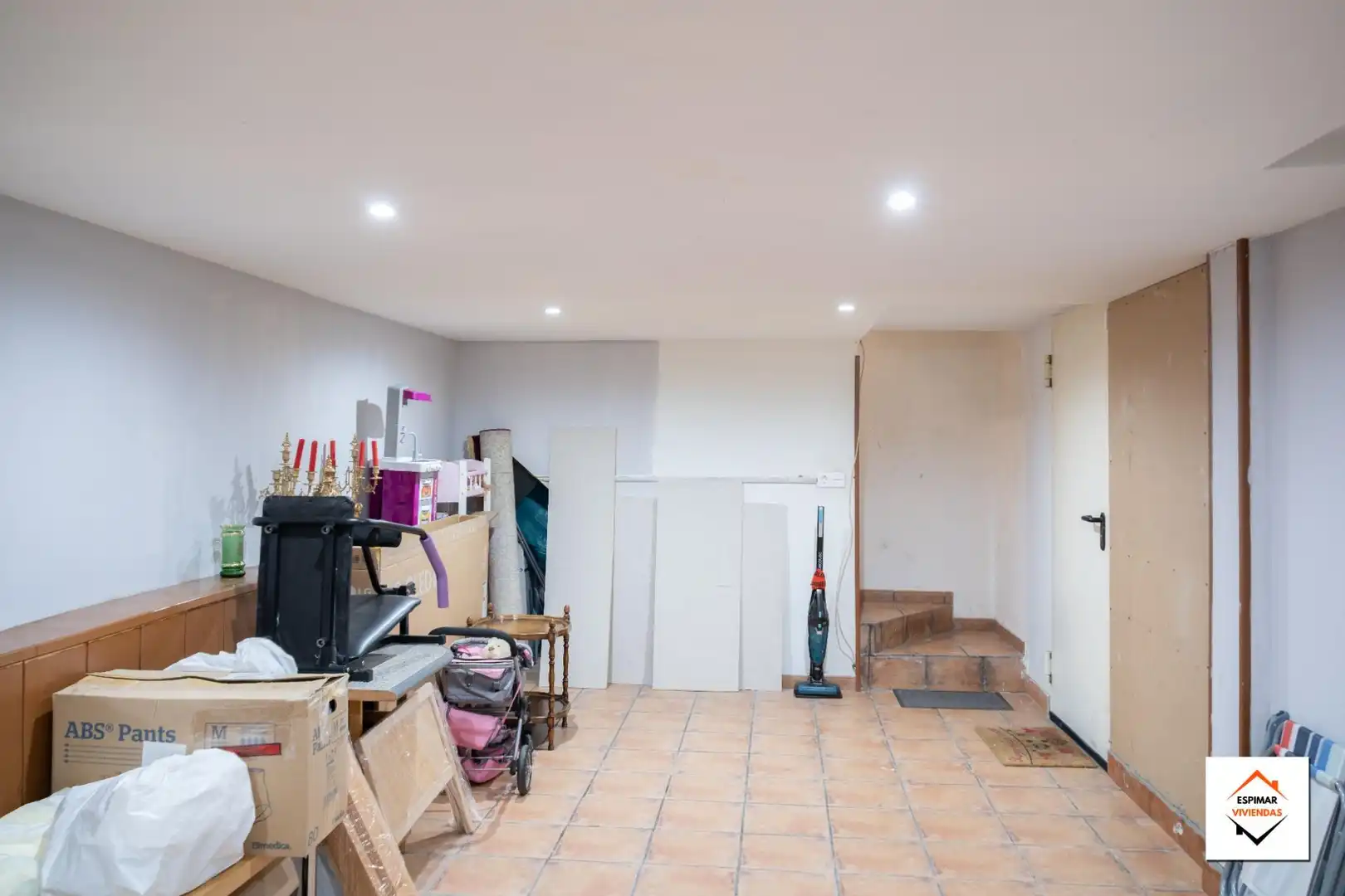 Einfamilien-Reihenhaus zum Verkauf in Utebo mit Terrasse