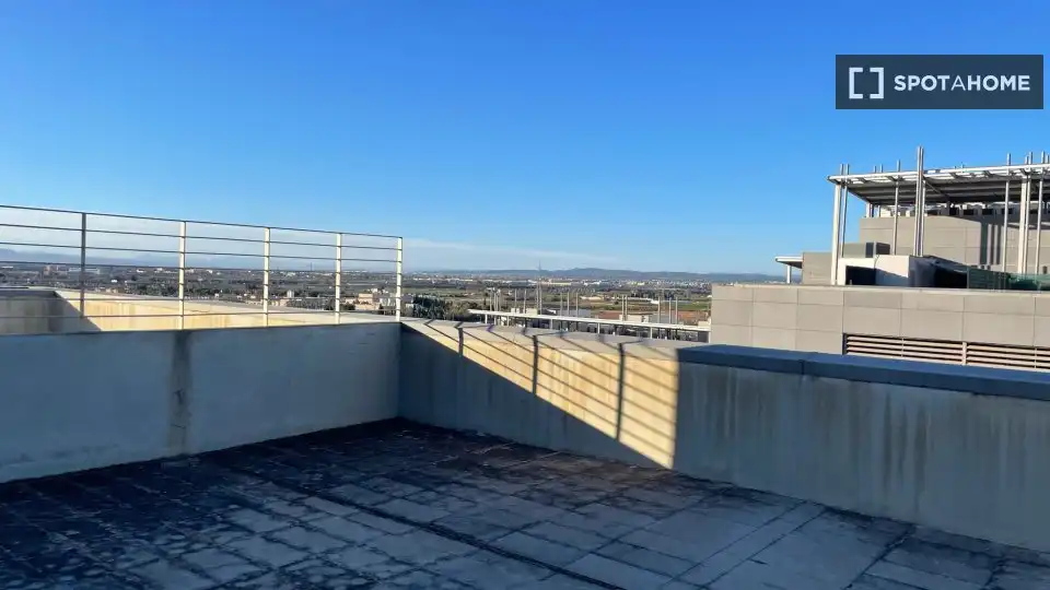 Terrace of Flat for rent in Xirivella  with Air Conditioner, Heating and Furnished
