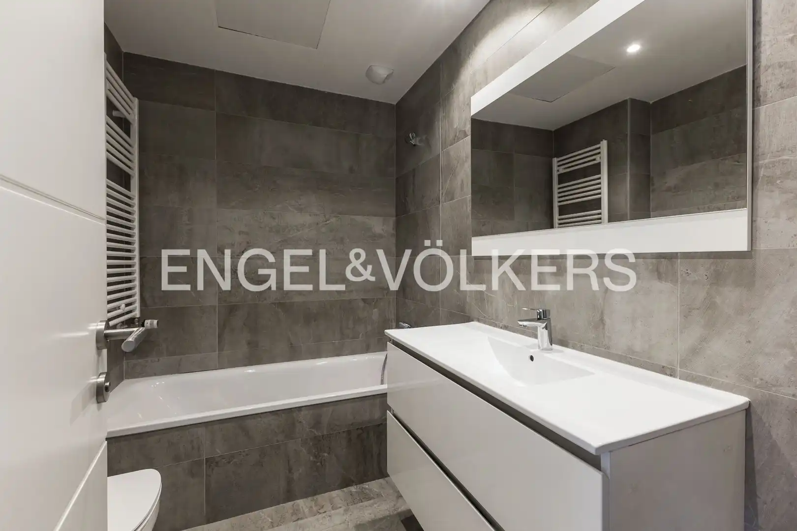Baño de Casa o chalet en venta en San Agustín del Guadalix con Aire acondicionado, Calefacción y Jardín privado