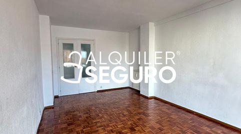 Foto 2 de Piso de alquiler en Libertad, Villafontana - Estoril I, Móstoles