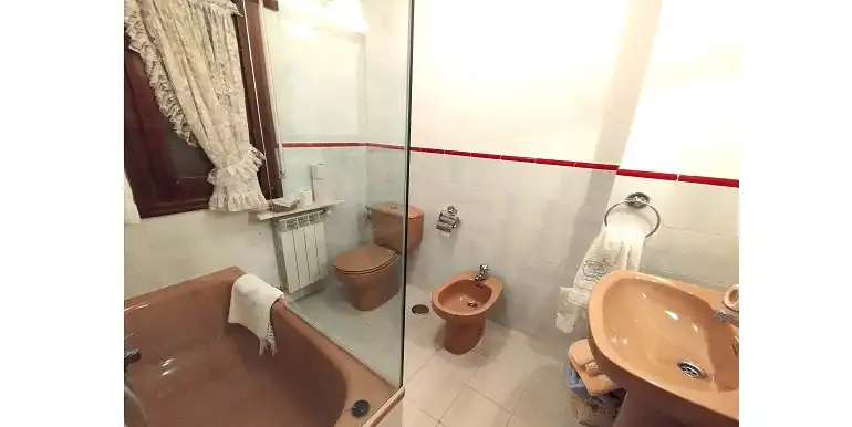 Casa rústica amb jardí en venda a Área Rural, imagen 36