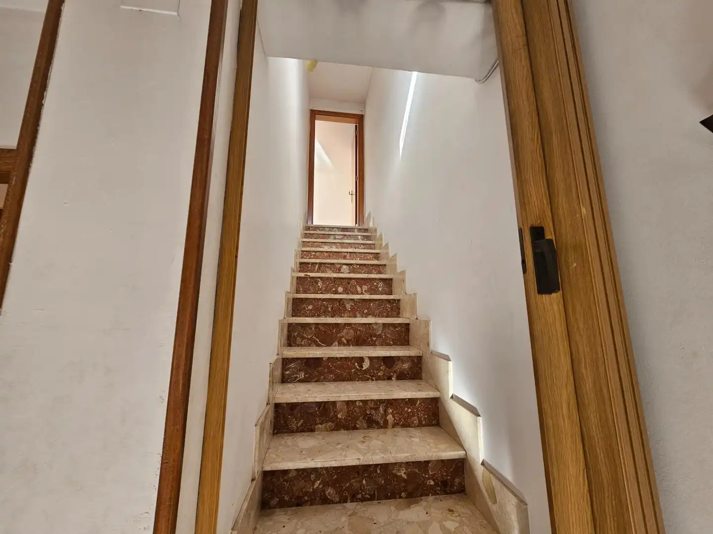 Casa adosada en venda en Alguaire, Lleida