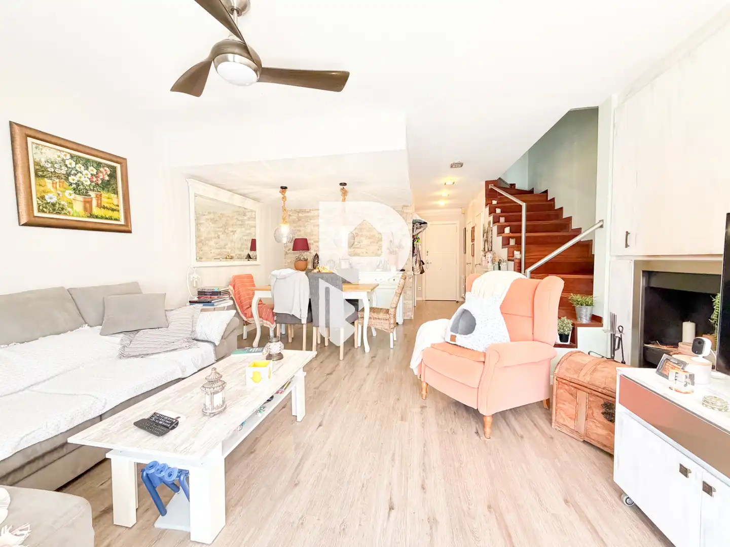 Houses for rent in Carrer Sant Jordi, 11, Corbera de Llobregat