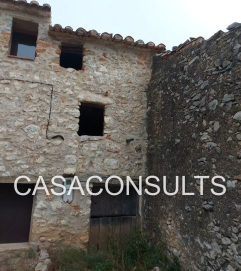 Foto 2 de Finca rústica en venda a Albocàsser, Castellón